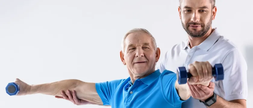 Кинезитерапия – польза для пожилых