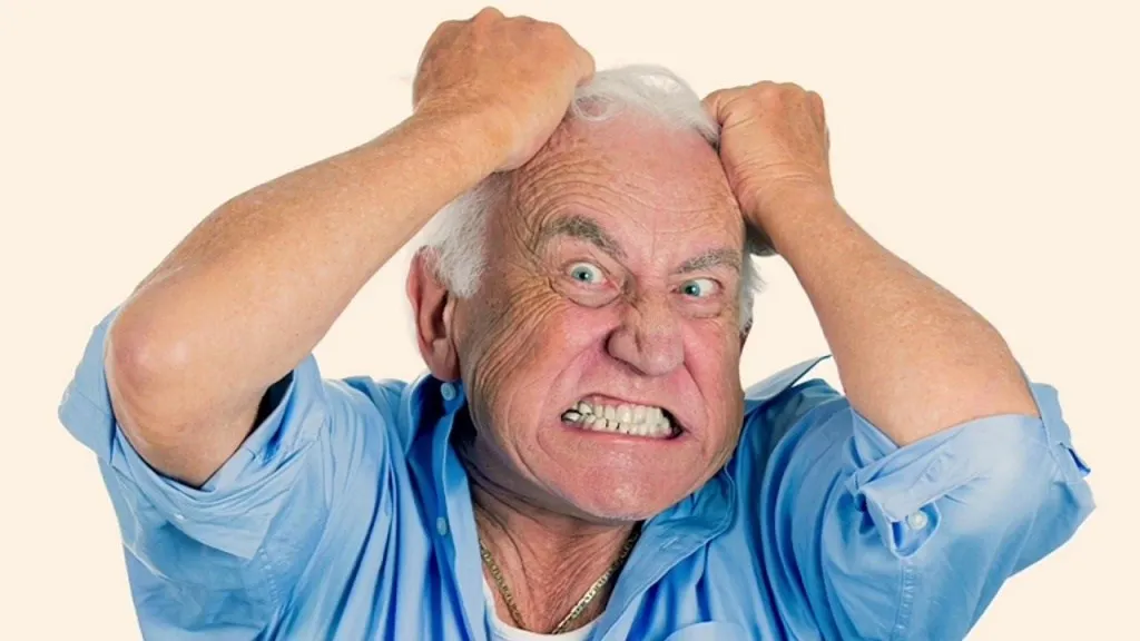 Старческая деменция и агрессия у стариков в доме престарелых: что делать?