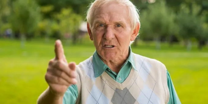 Агрессия при старческой деменции и ее контроль в доме престарелых