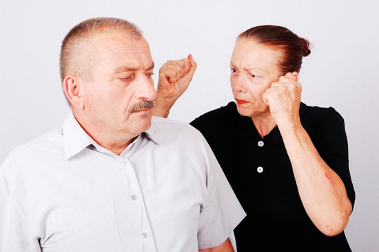 Агрессивного поведения человека с деменцией