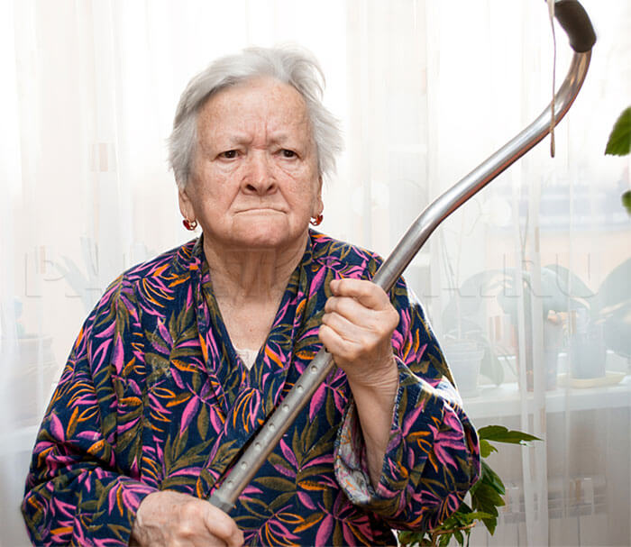 изменения в поведении престарелых